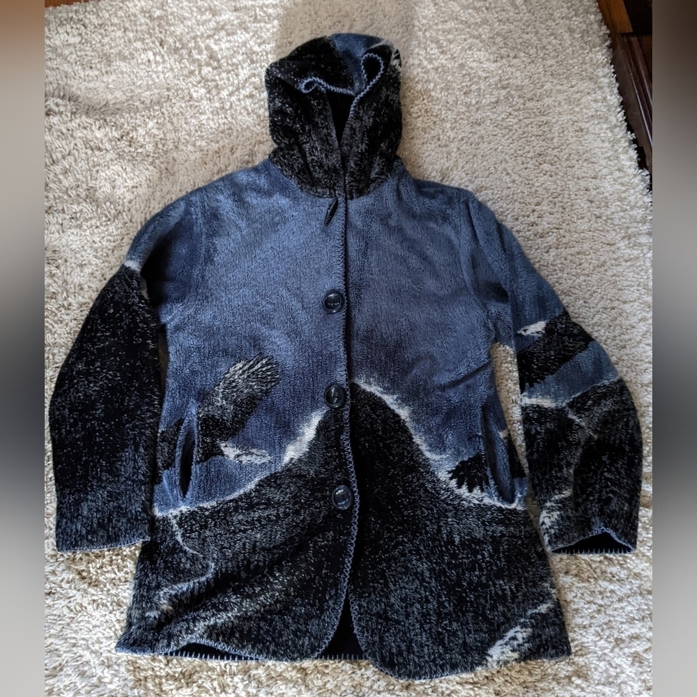 Alpine Studio Hooded Fleece Jacket Eagle Blue and Black Medium